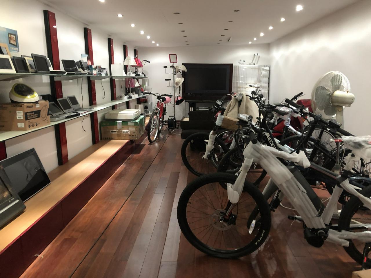 Location local d'activité Bagnolet Seine-Saint-Denis OLACT2105137 1