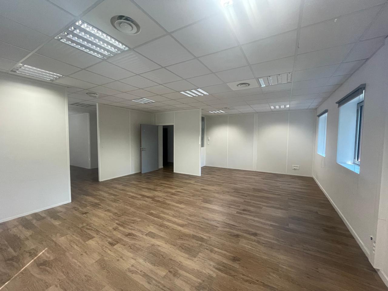 Location bureau Pessac Gironde OLBUR2426837 7