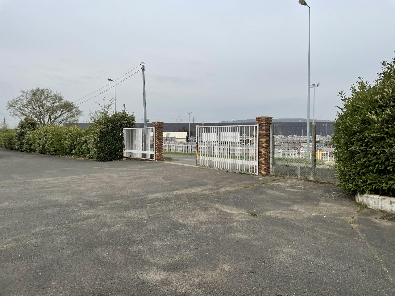 Vente local d'activité Les Mureaux Yvelines OVACT2202051 7