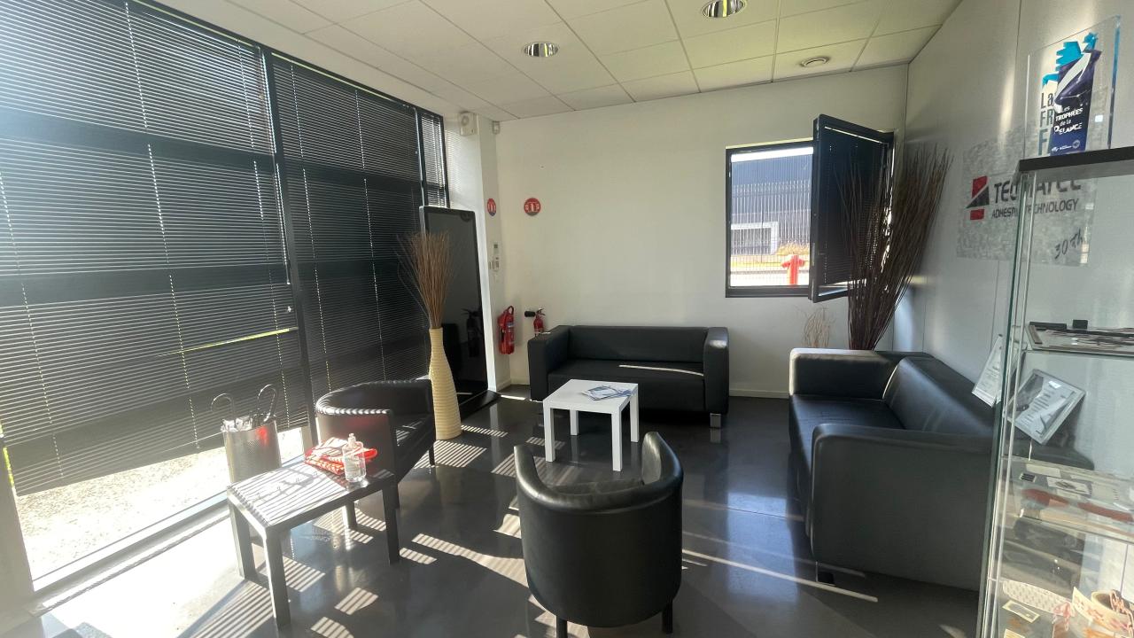 Location local d'activité Élancourt Yvelines OLACT2530171 5