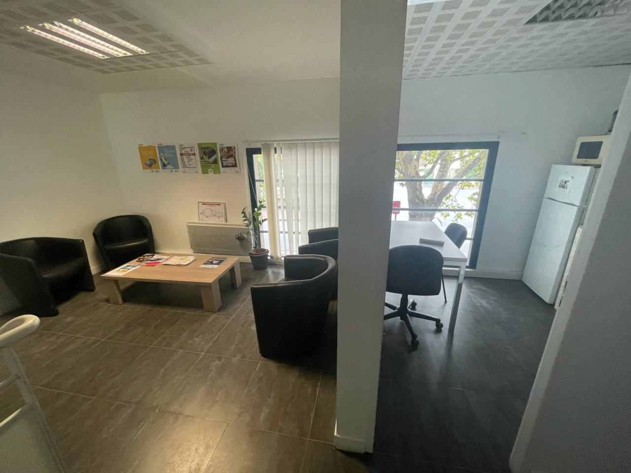 Vente local d'activité La Courneuve Seine-Saint-Denis OVACT2533035 3