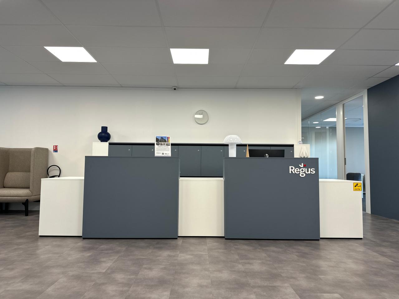 Location coworking Aix-en-Provence Bouches-du-Rhône OLBUR2428470 14