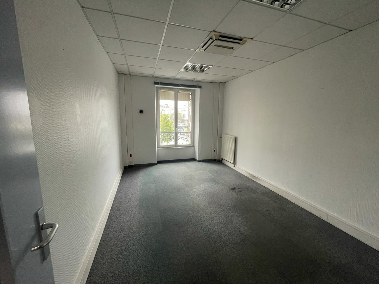 Location bureau Rennes Ille-et-Vilaine OLBUR2315439 13