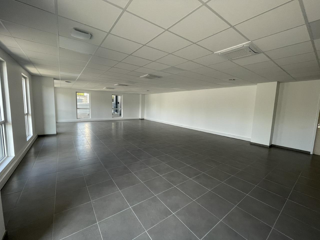 Location local d'activité Élancourt Yvelines OLACT2201278 28