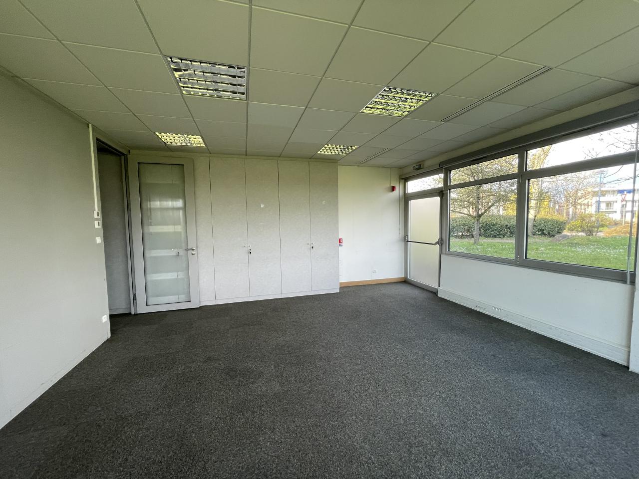 Vente bureau Entzheim Bas-Rhin OVBUR2534883 8