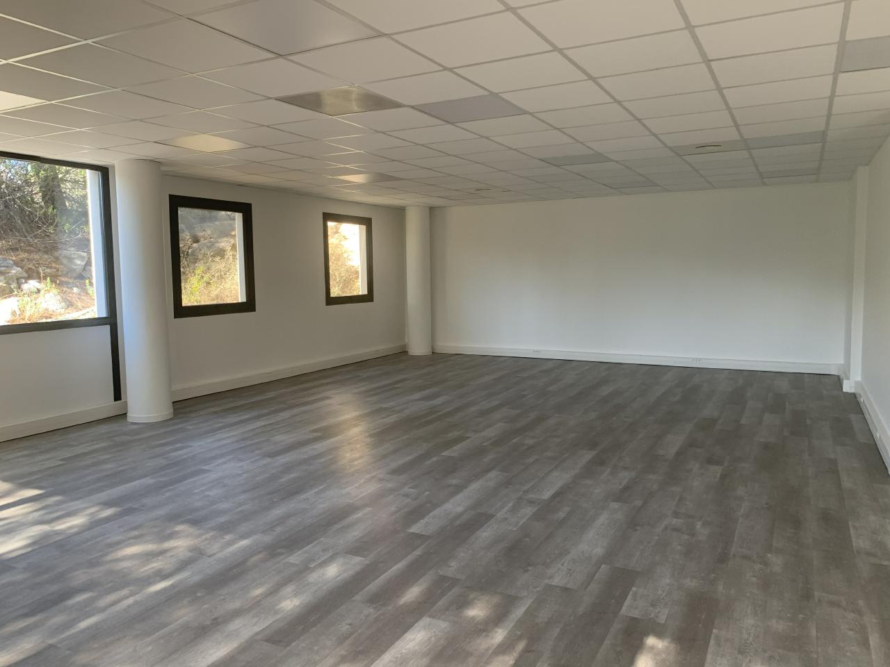 Location bureau Aix-en-Provence Bouches-du-Rhône OLBUR2114976 4