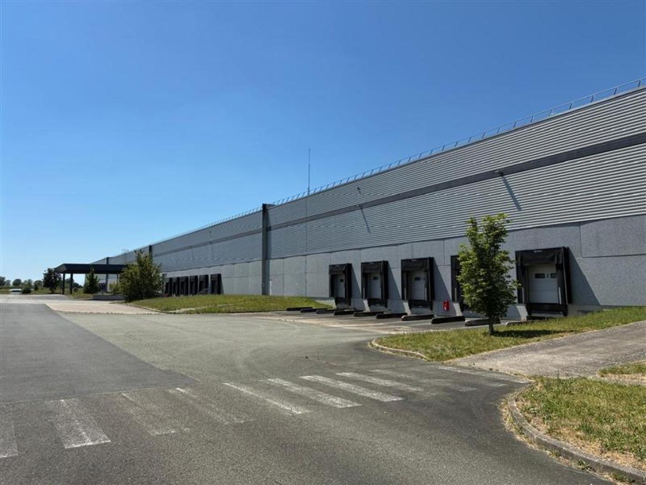 Location entrepôt classe a Meung-sur-Loire Loiret OLLOG2427559 1
