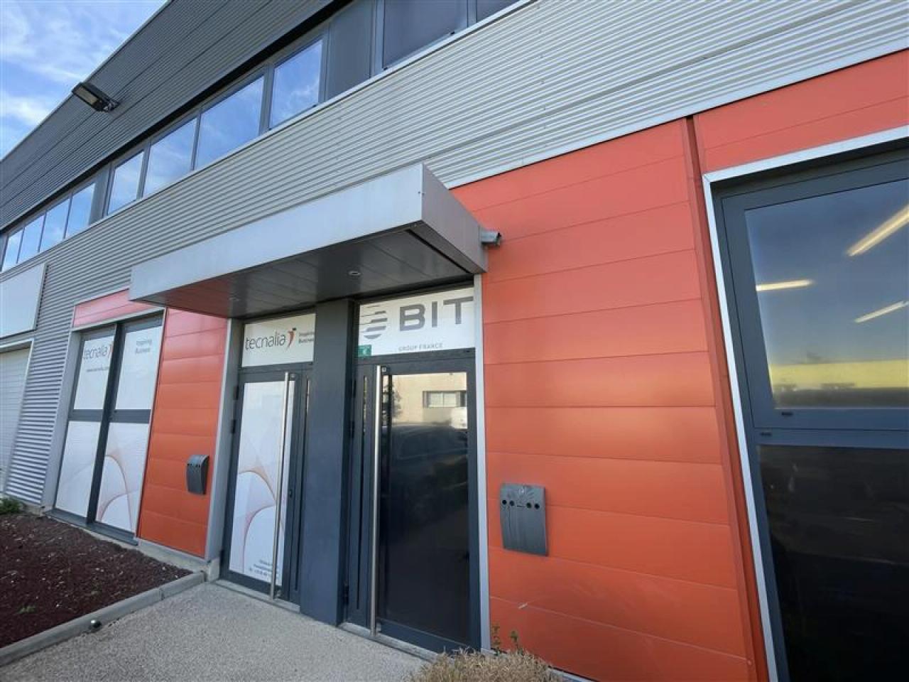 Location local d'activité Vendargues Hérault OLACT2426066 1