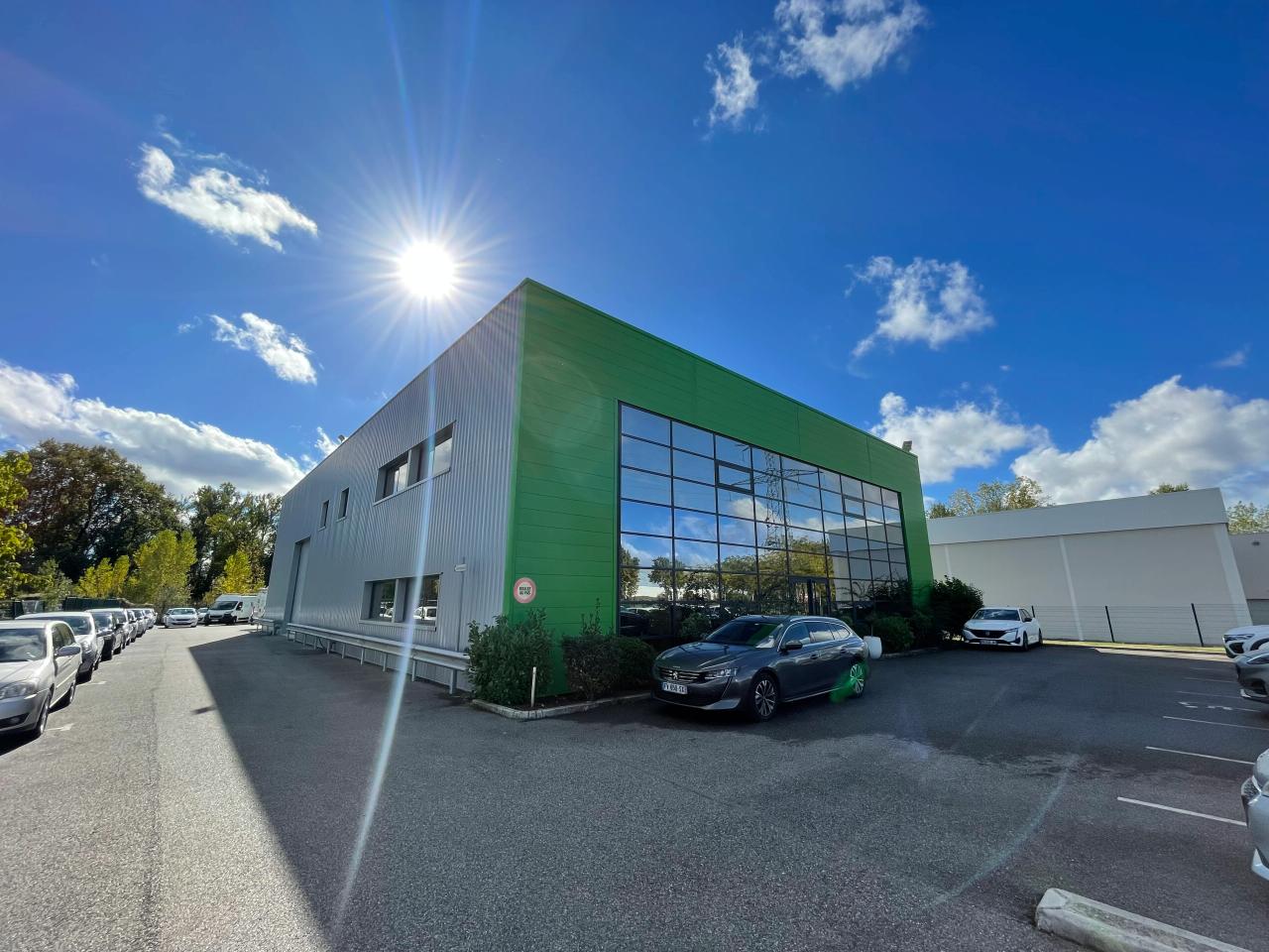 Vente bureau Villeneuve-lès-Bouloc Haute-Garonne OVBUR2428194 1