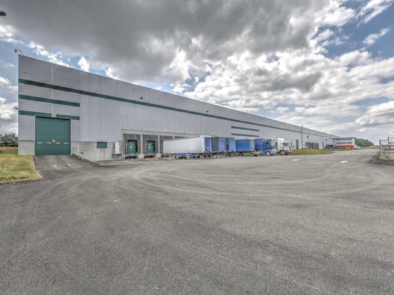 Location entrepôt classe a Fontaine Territoire de Belfort OLLOG2426976 3
