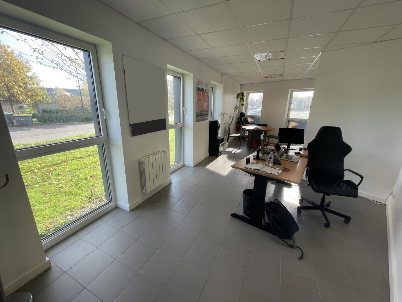 Location local d'activité Noyal-Châtillon-sur-Seiche Ille-et-Vilaine OLACT2536796 4