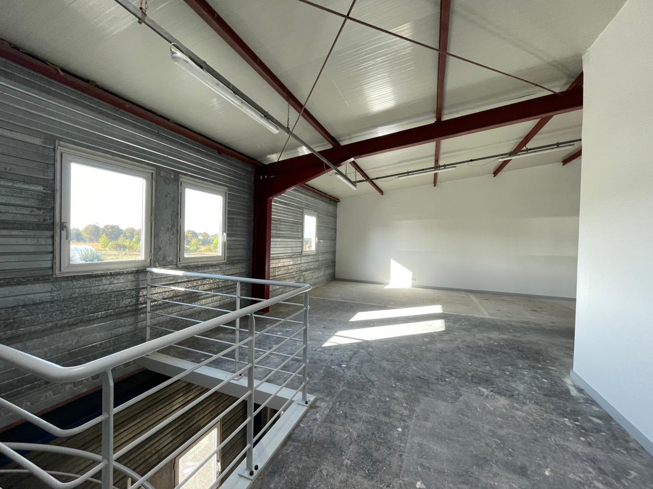 Location local d'activité Chanteloup-en-Brie Seine-et-Marne OLACT2638553 2