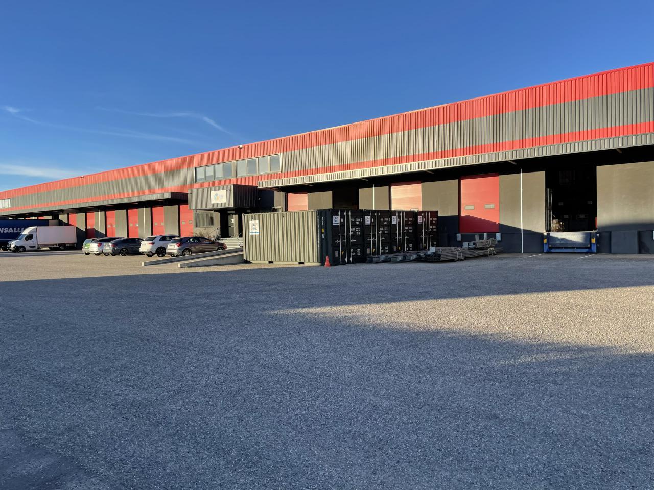 Vente local d'activité Saint-Quentin-Fallavier Isère OVACT2313116 1