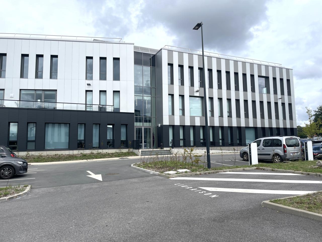 Location bureau Famars Nord OLBUR2202864 1