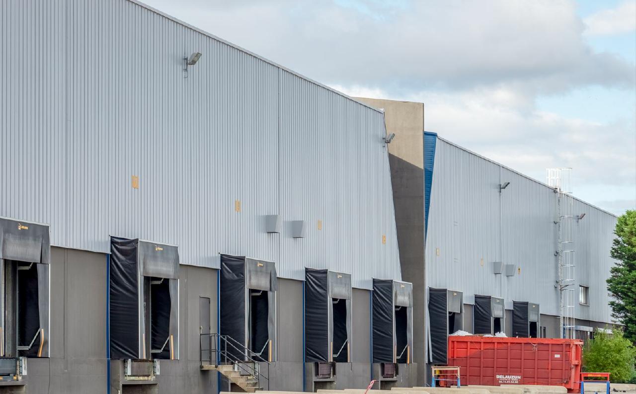 Location entrepôt classe a Saint-Quentin-Fallavier Isère OLLOG2638942 1