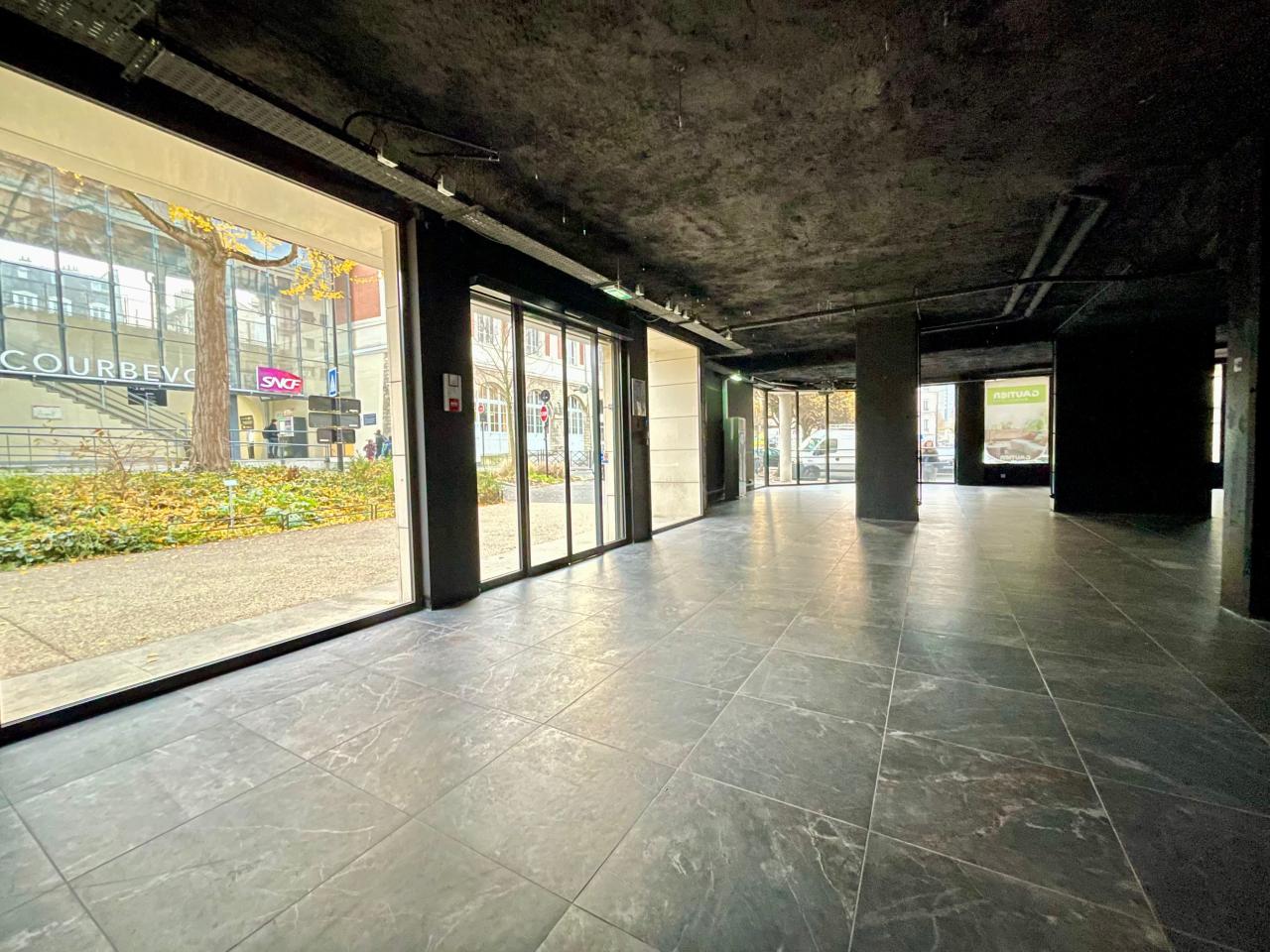 Location commerce Courbevoie Hauts-de-Seine OLCOM2537278 2