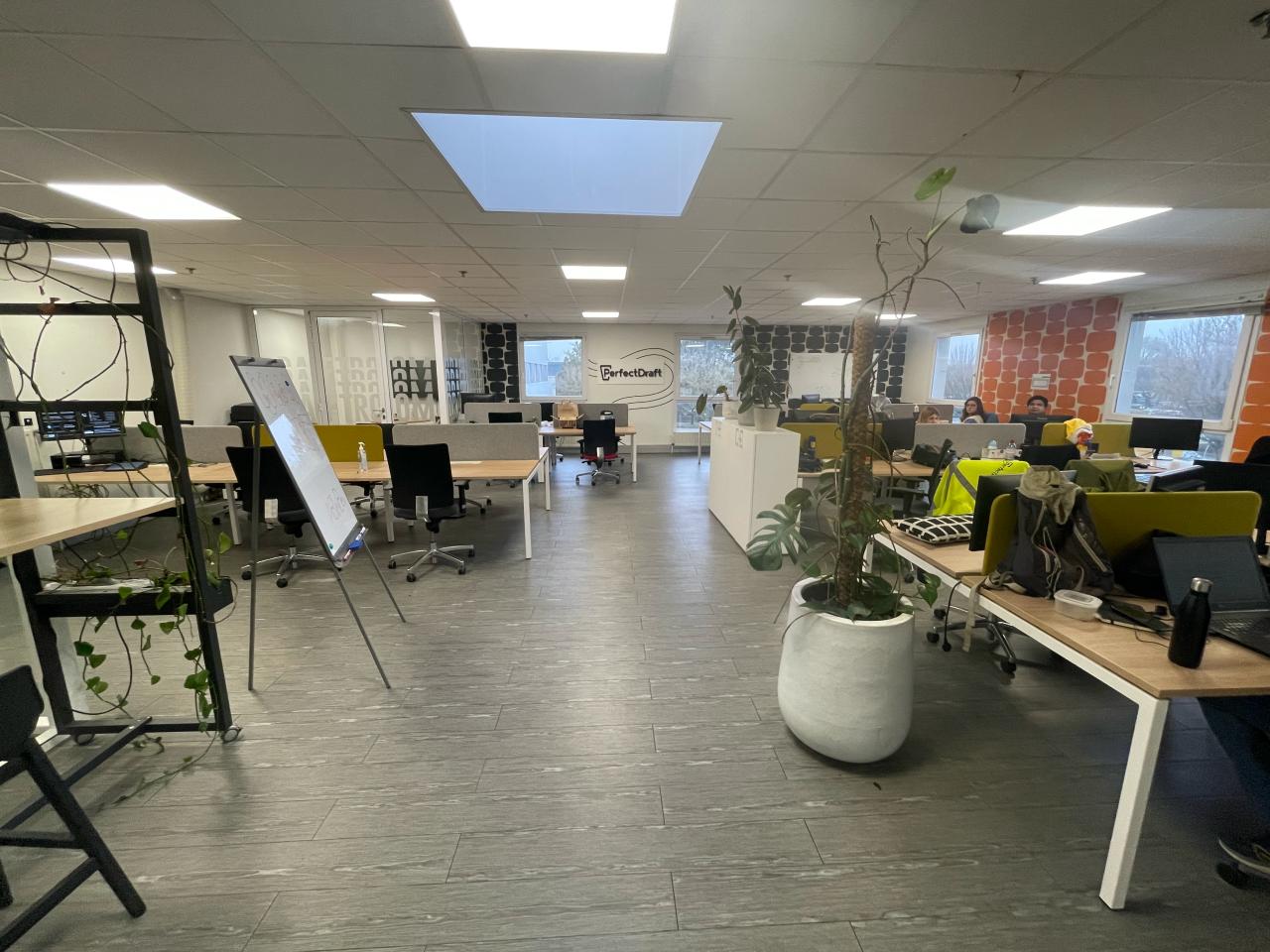 Location entrepôt classe b Fretin Nord OLLOG2531369 2