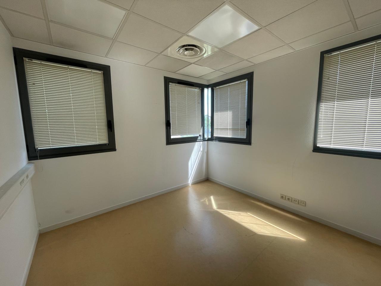 Location bureau Saint-Grégoire Ille-et-Vilaine OLBUR2528729 2