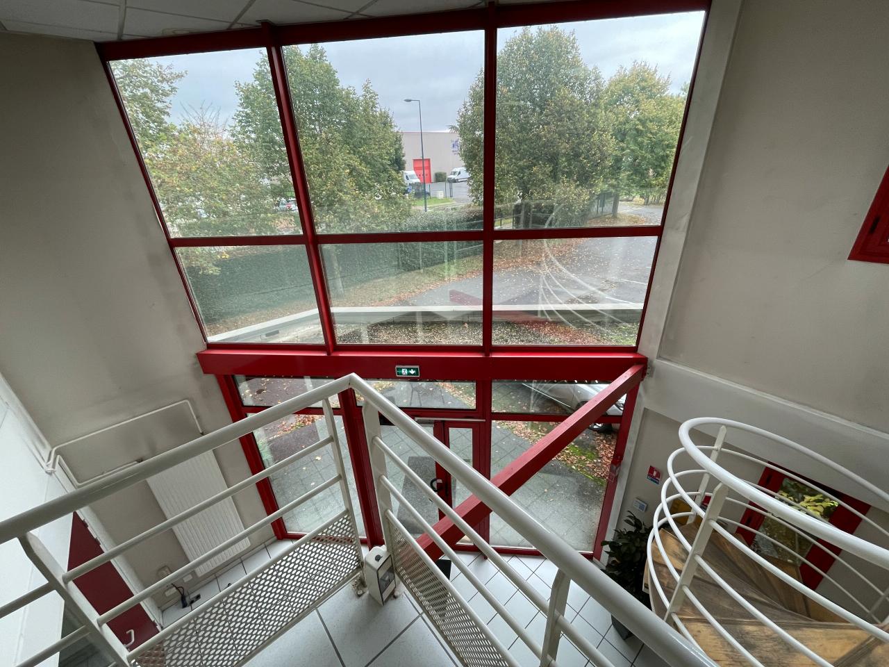 Vente local d'activité Saint-Ouen-l'Aumône Val-d'Oise OVACT2528975 2