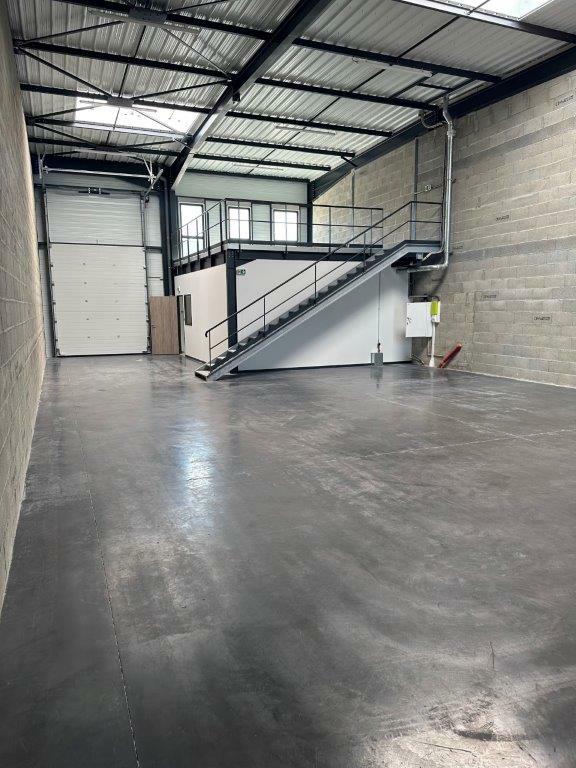 Vente local d'activité Décines-Charpieu Rhône OVACT2642554 2