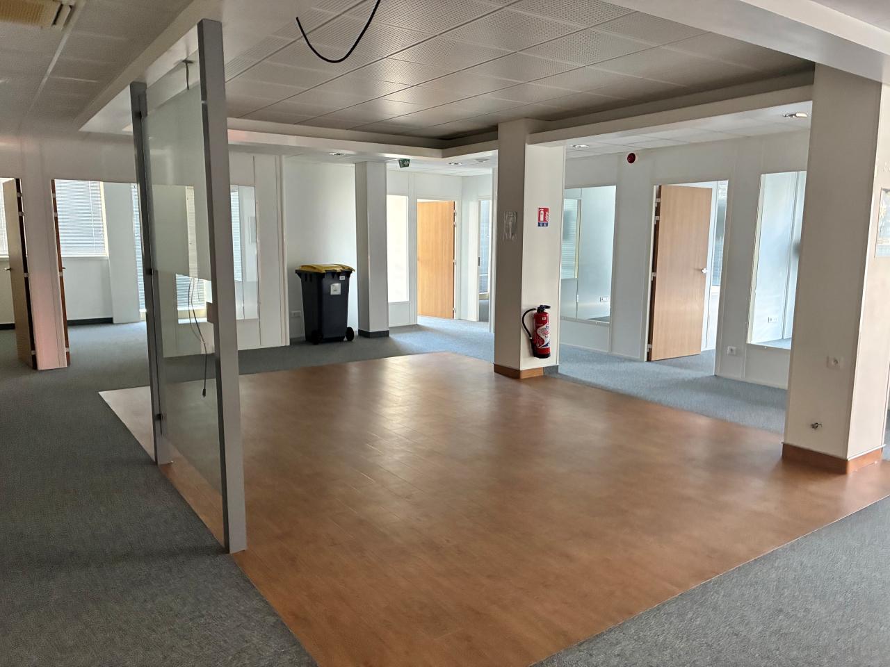 Location commerce Saint-Laurent-du-Var Alpes-Maritimes OLCOM2645354 3