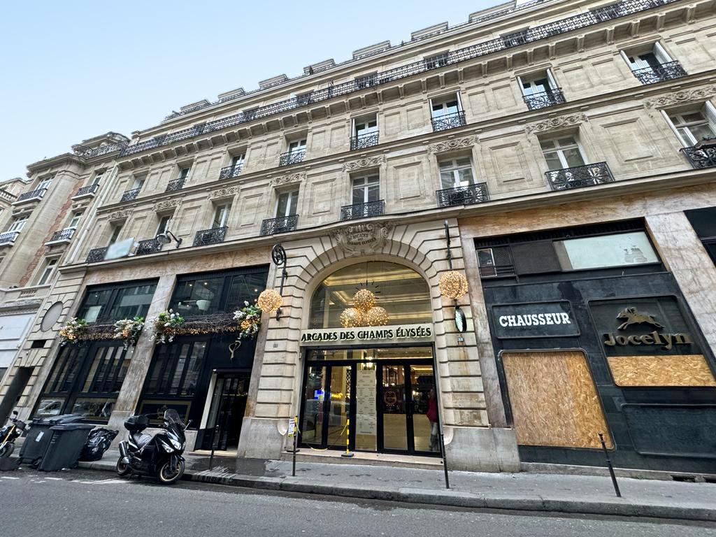 Location bureau Paris OLBUR2428147 1