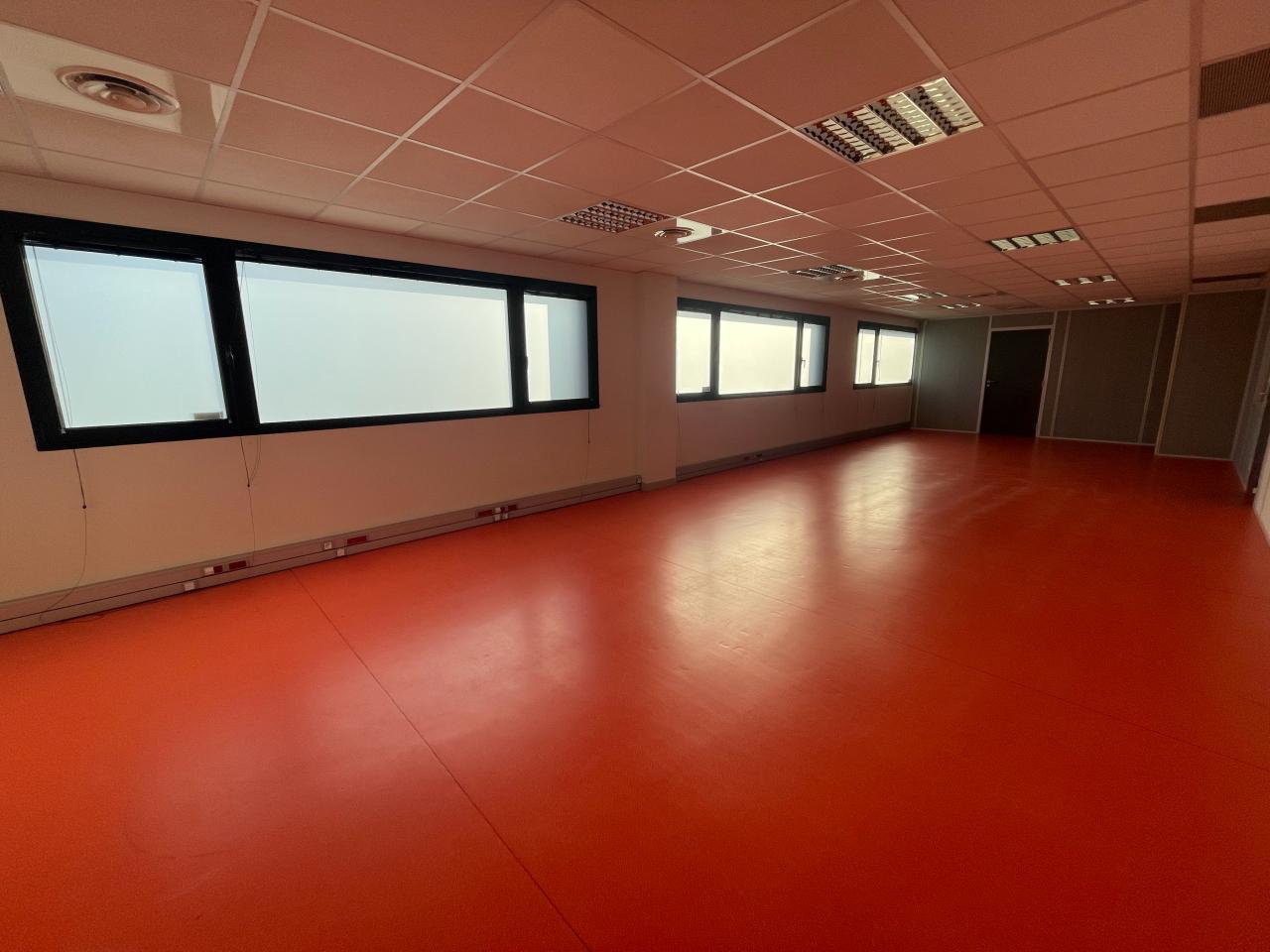 Location bureau Rennes Ille-et-Vilaine OLBUR2427414 3