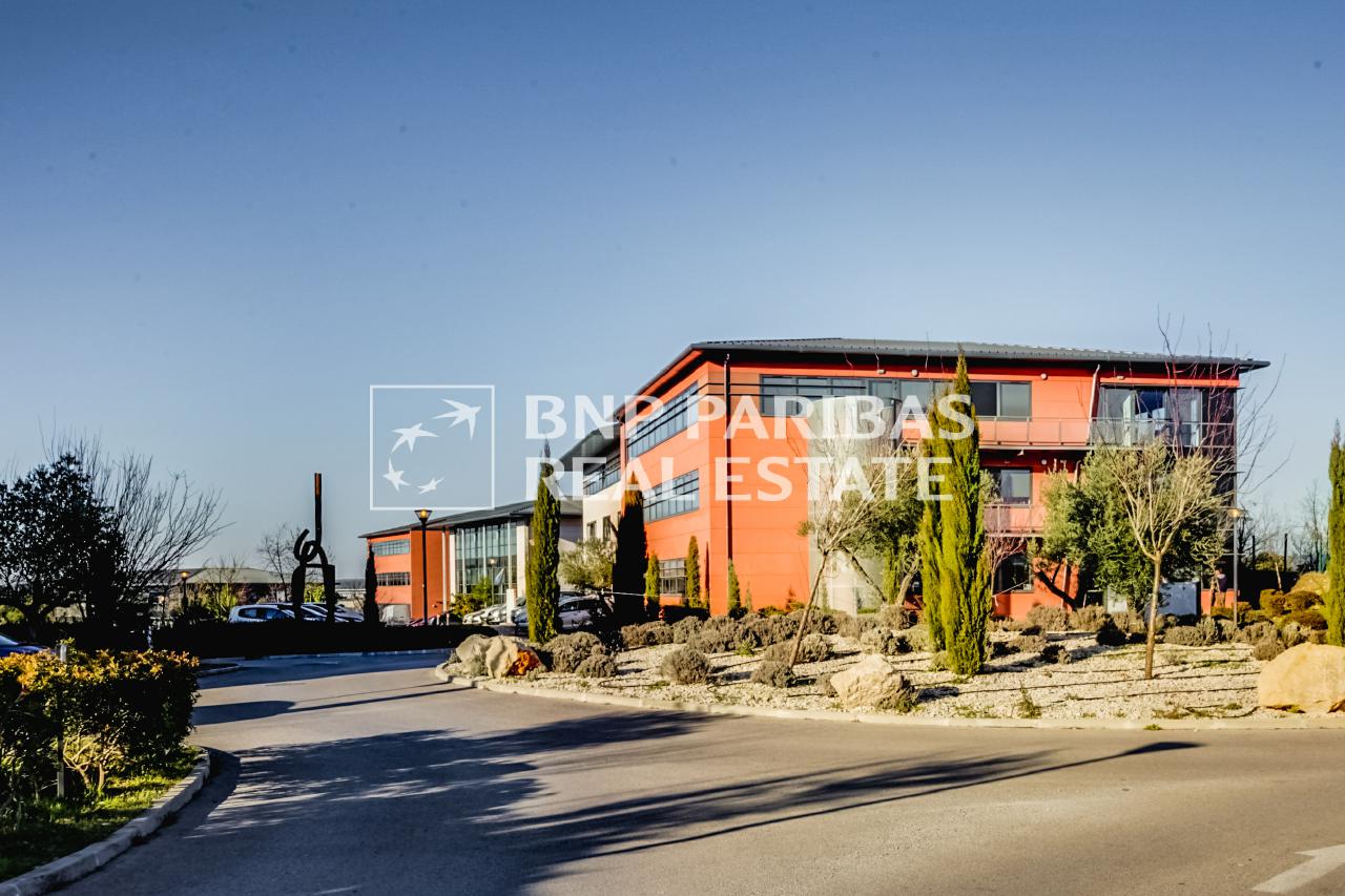 Location bureau Aix-en-Provence Bouches-du-Rhône OLBUR2115061 3