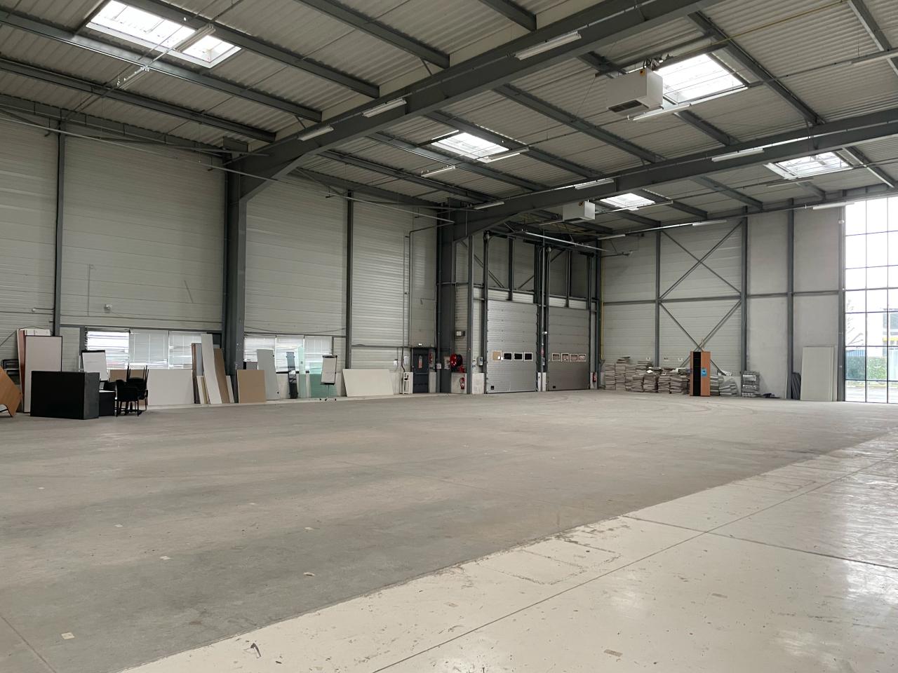 Location local d'activité Le Mesnil-Amelot Seine-et-Marne OLACT2316301 3