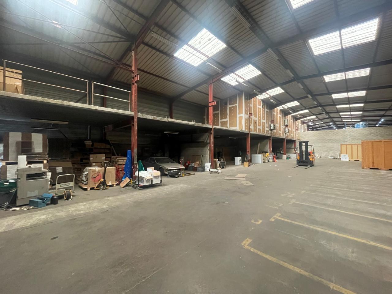 Location local d'activité Élancourt Yvelines OLACT2532583 2