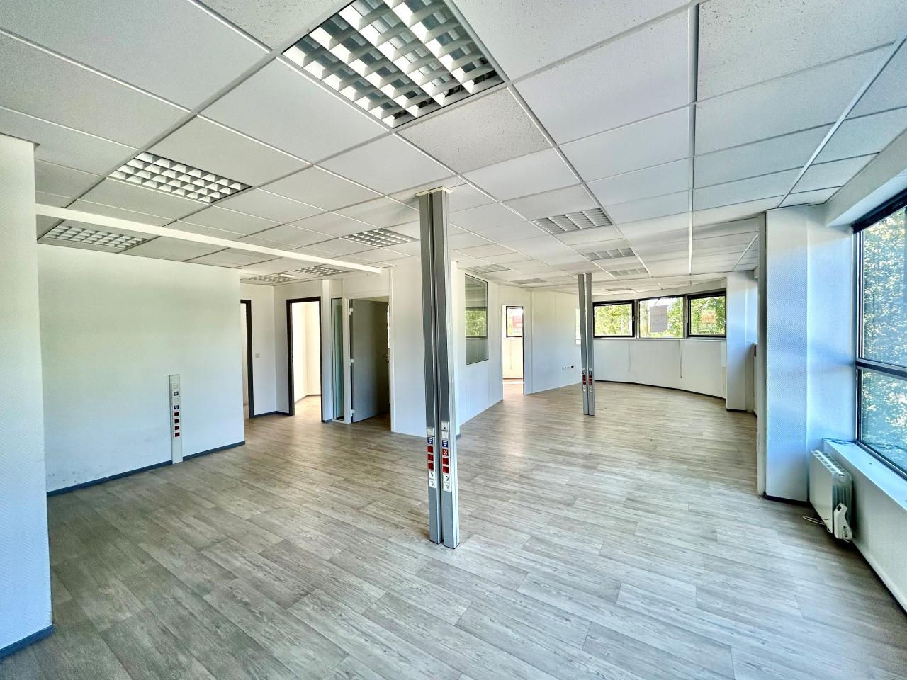 Location bureau Cesson-Sévigné Ille-et-Vilaine OLBUR2206988 3