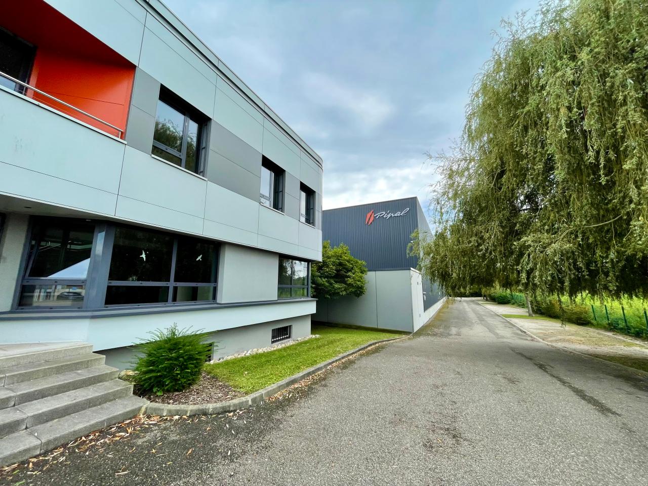 Vente local d'activité Illkirch-Graffenstaden Bas-Rhin OVACT2425368 1