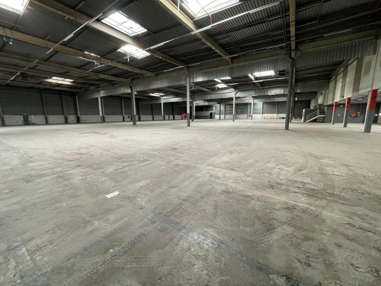 Location entrepôt classe c Saint-Witz Val-d'Oise OLLOG2422854 1