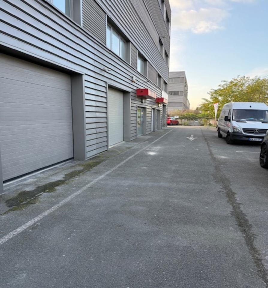 Location local d'activité Villeneuve-la-Garenne Hauts-de-Seine OLACT2641043 1