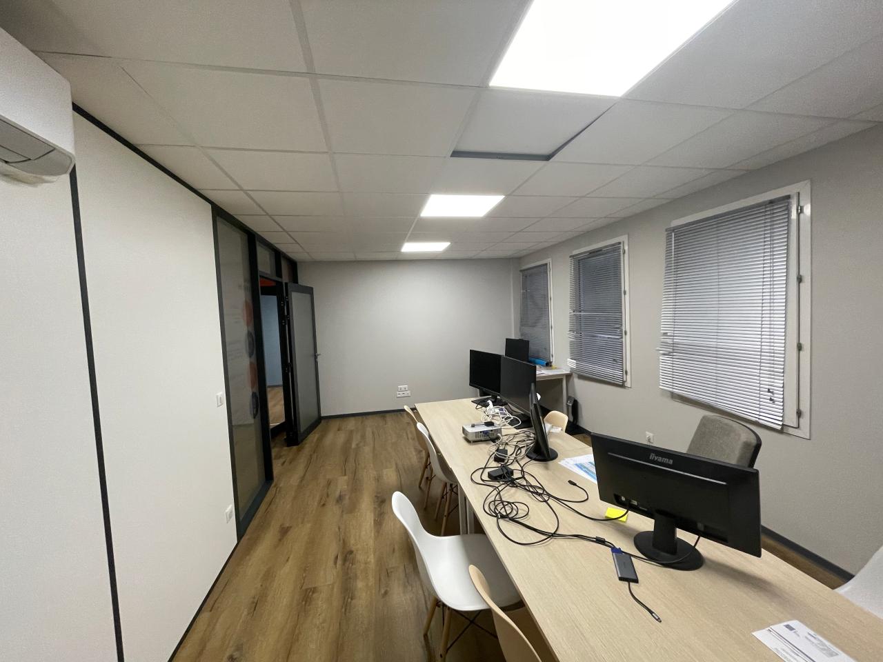 Location bureau Saint-Martin-le-Vinoux Isère OLBUR2537912 1