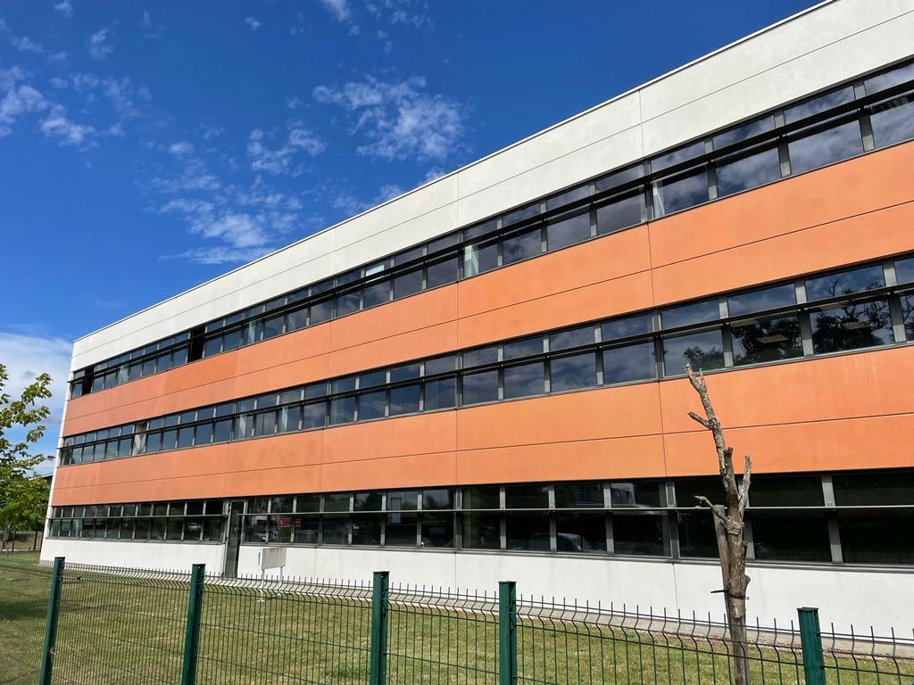Location bureau Villenave-d'Ornon Gironde OLBUR2203900
