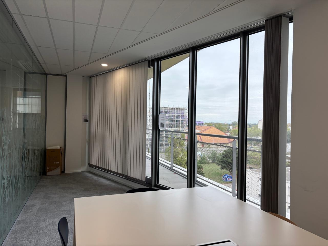 Vente bureau Vénissieux Rhône OVBUR2646342 3
