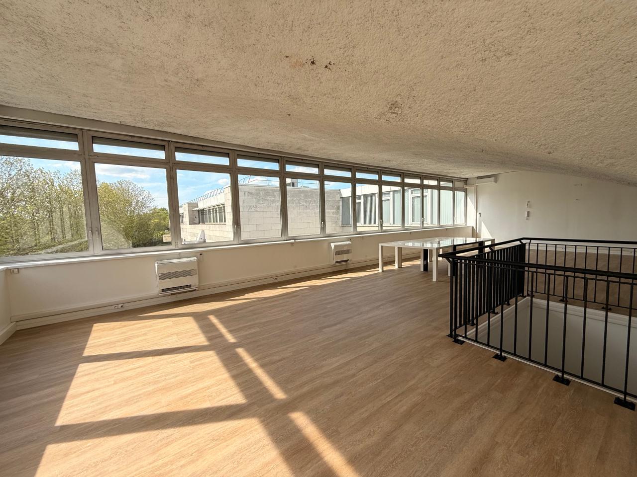 Vente bureau Sucy-en-Brie Val-de-Marne OVBUR2641074