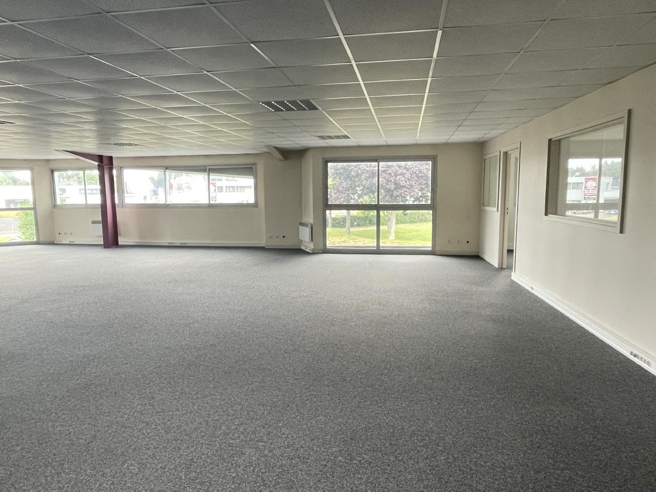 Location bureau Montgermont Ille-et-Vilaine OLBUR2112779 1