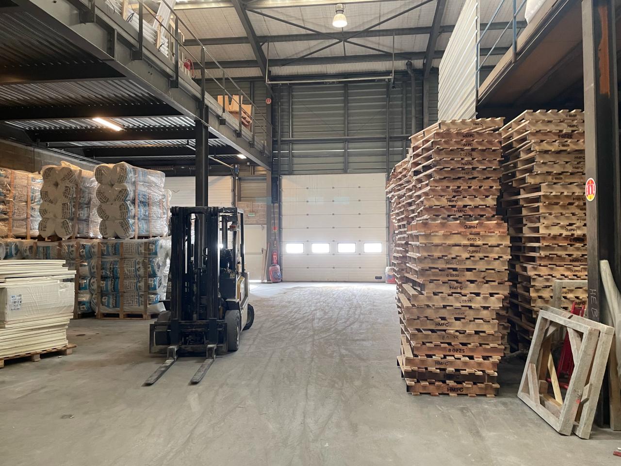 Vente local d'activité Carrières-sur-Seine Yvelines OVACT2531541 3