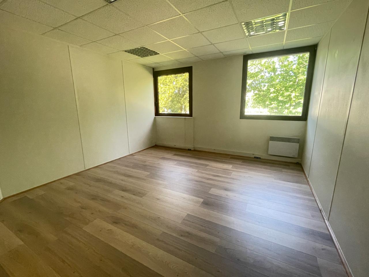 Location bureau Rennes Ille-et-Vilaine OLBUR2419906 2