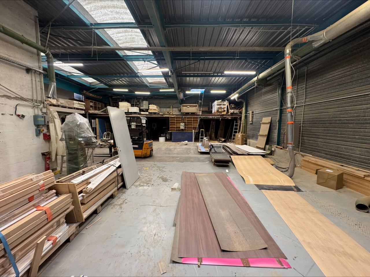 Vente local d'activité Chanteloup-les-Vignes Yvelines OVACT2646308 2