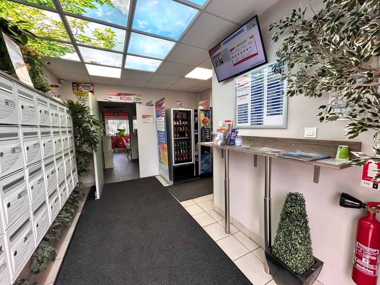 Location coworking Castelnau-le-Lez Hérault OLBUR2534449 3