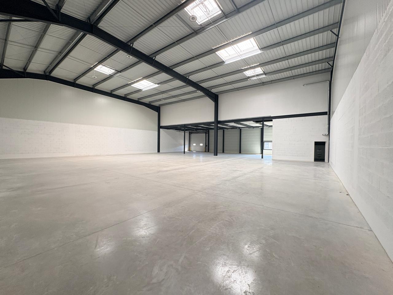 Location local d'activité Le Haillan Gironde OLACT2316413 3