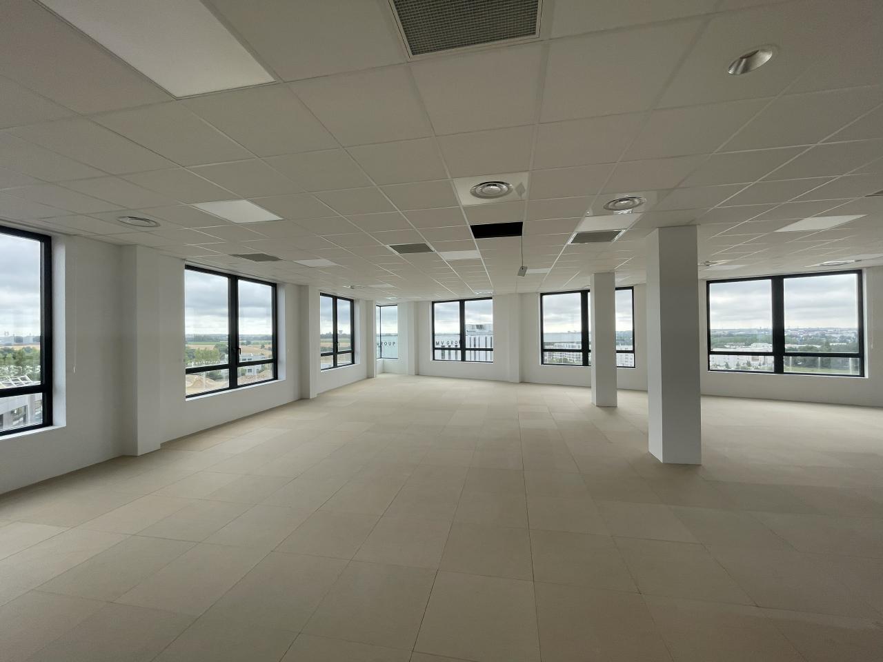 Location bureau Cesson-Sévigné Ille-et-Vilaine OLBUR2310035 1