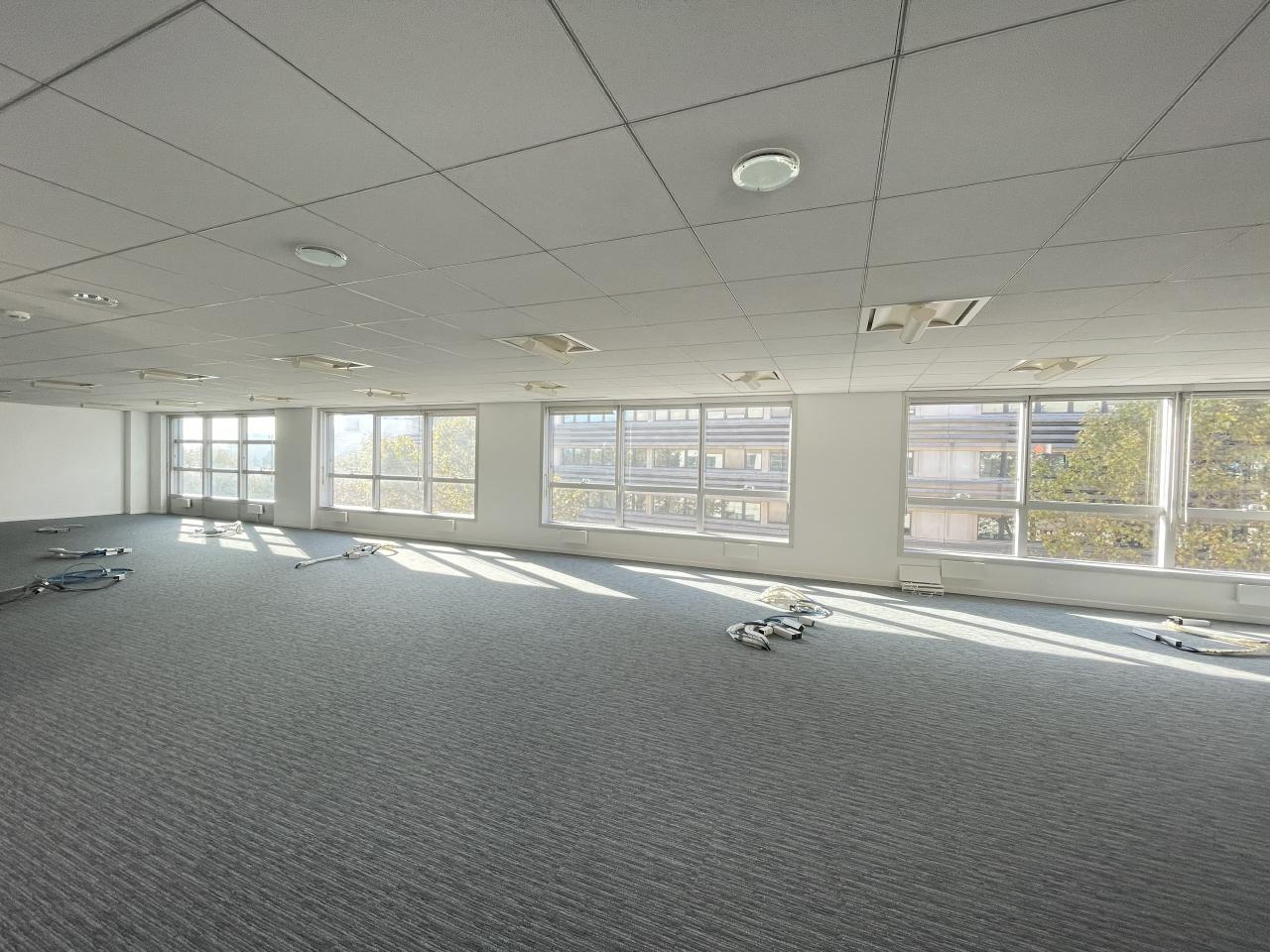 Location bureau Saint-Denis Seine-Saint-Denis OLBUR2106965 3