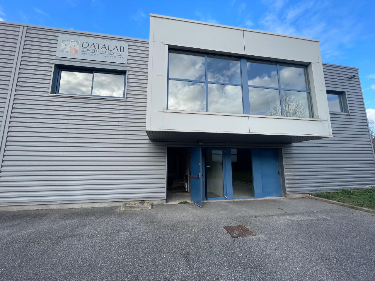 Vente local d'activité Aubergenville Yvelines OVACT2537068 2