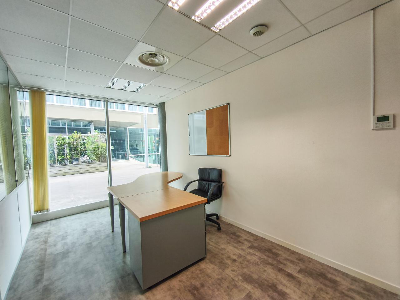 Vente bureau Saint-Jacques-de-la-Lande Ille-et-Vilaine OVBUR2642739 3