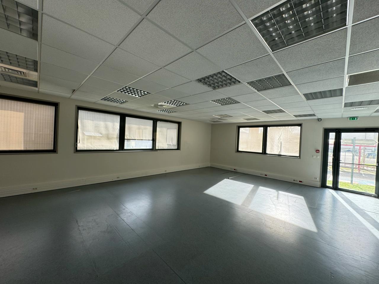 Location bureau Bernin Isère OLBUR2201596 4