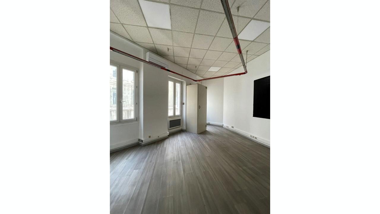 Location bureau Marseille Bouches-du-Rhône OLBUR2531947 4